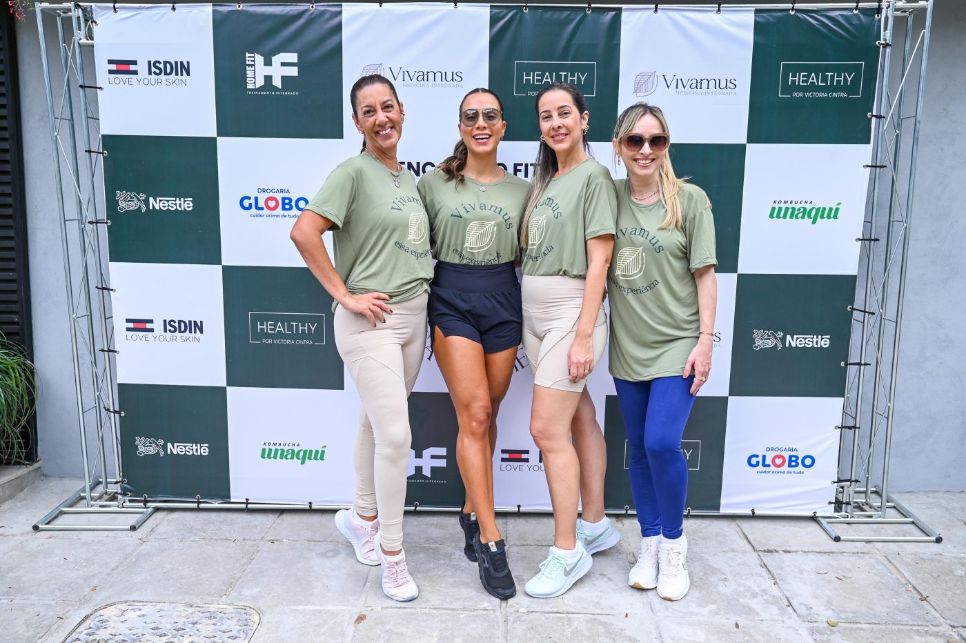 Rosana Barreto, Mariana Barreto, Isabela Mendonça e Alessandra Errico