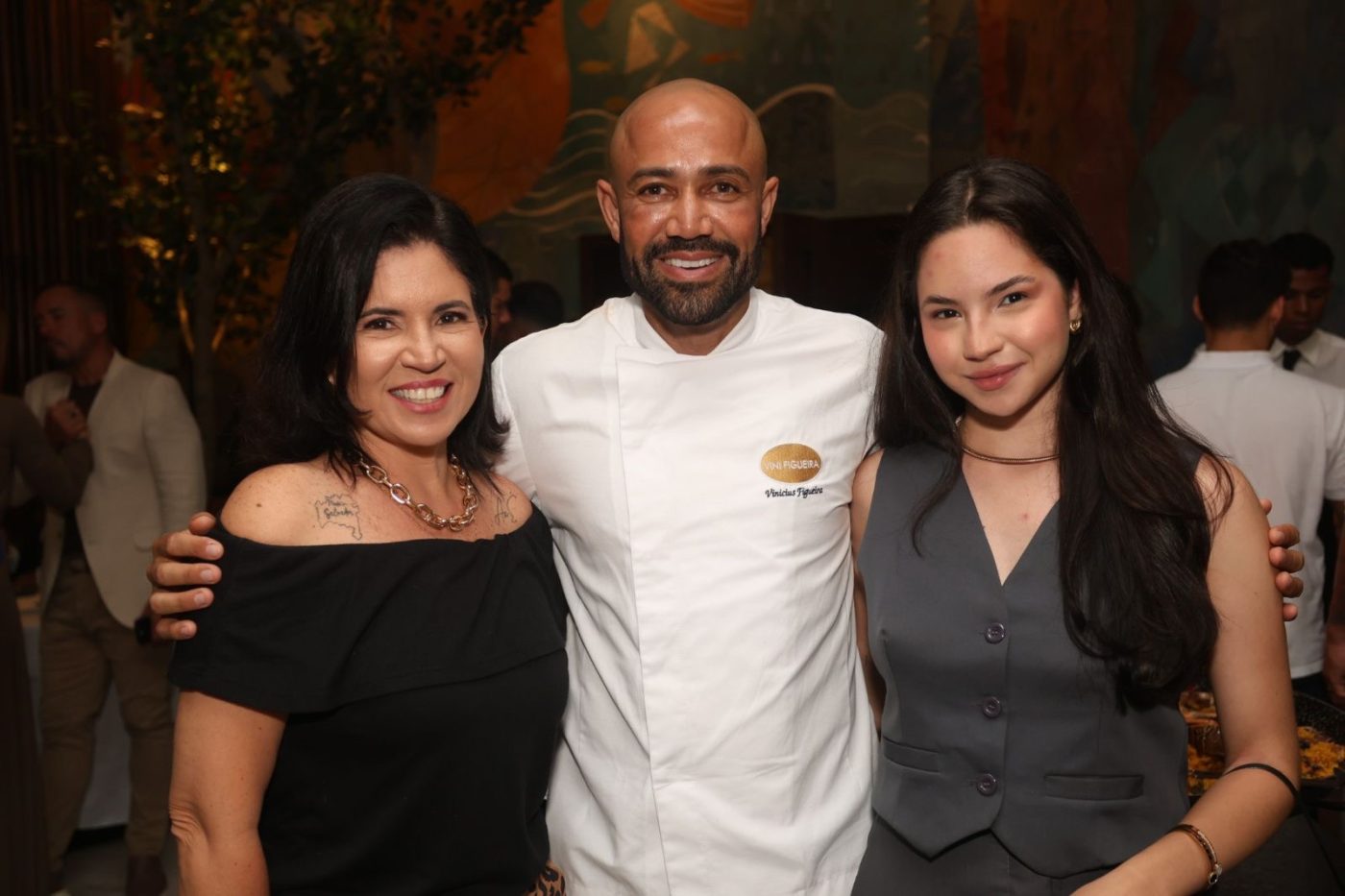 Adriana Oliveira, Vini Figueira e Juliana Sannoli