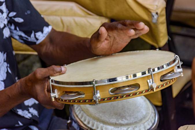 Instrumentos musicais do samba são reconhecidos como manifestações da cultura nacional