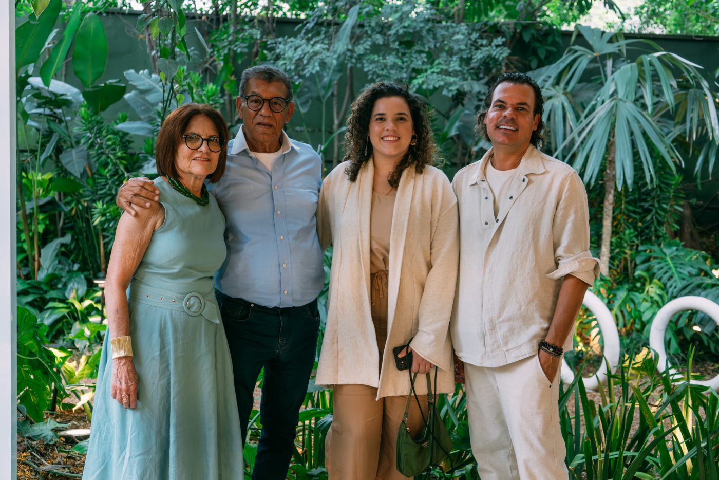 Nilza Reis, Antonio Carlos, Amanda Amorim e Carlos Leandro Reis