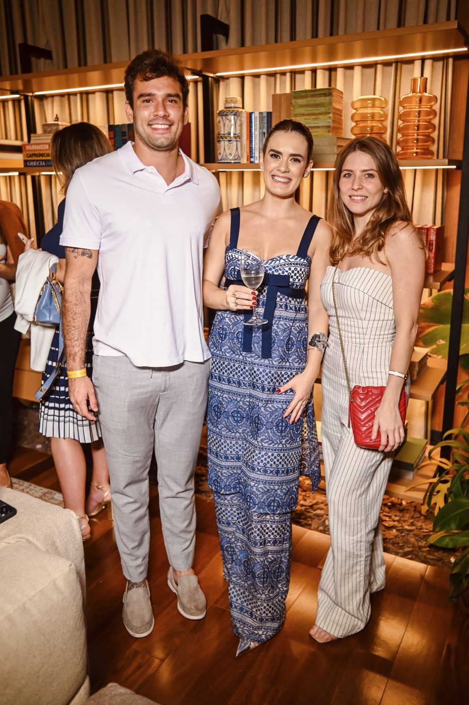 Leonardo Ferreira, Mariana Leão e Bruna Milcent