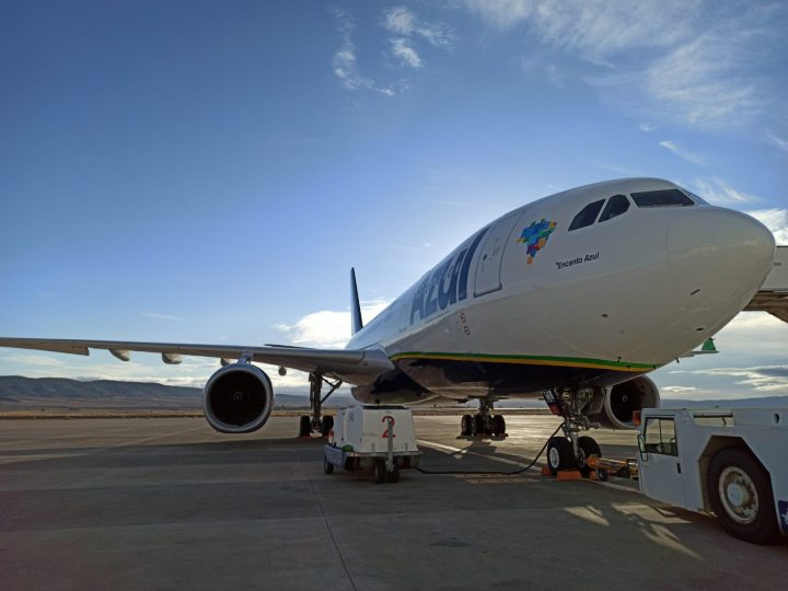 Azul amplia frota internacional e recebe quarta aeronave A330 em 2024