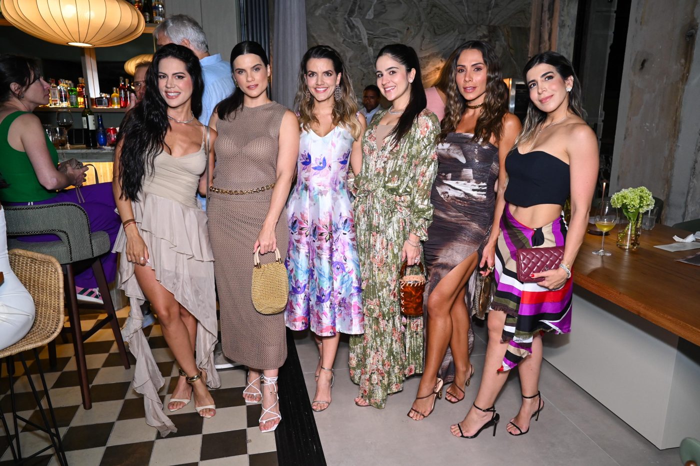 Bia Guimarães, Fernanda Dias, Nathália Velame, Maria Pessoa,  Mariana Barreto e Juliana Andrade