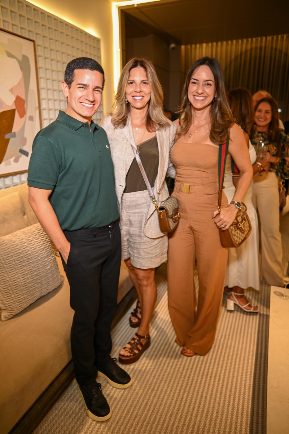 Mateus Cedro, Eva Pena Cal e Claudia Galvão