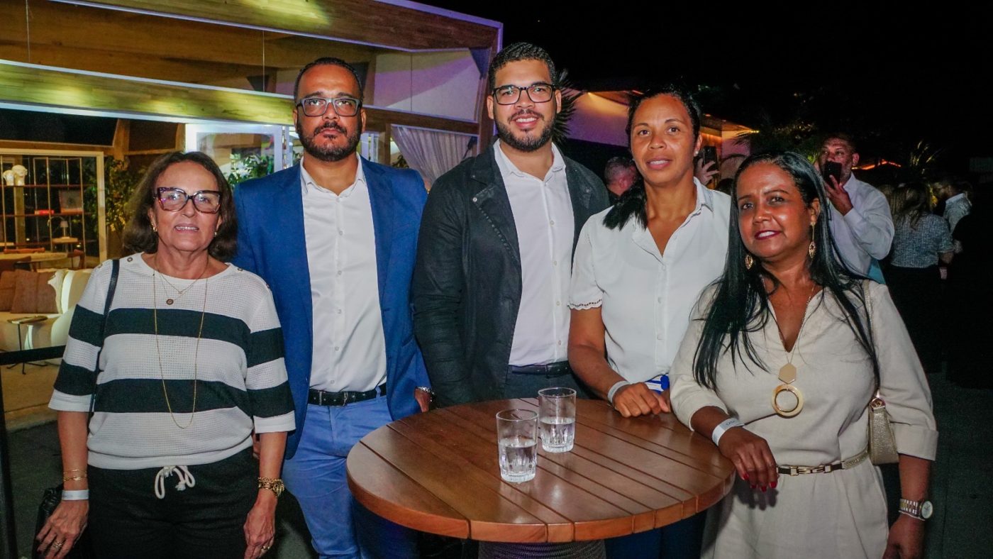 Fátima Lopes, Ailton Souza, Gabriel Leonardo, Andrea Neri e Nanci Gerraz