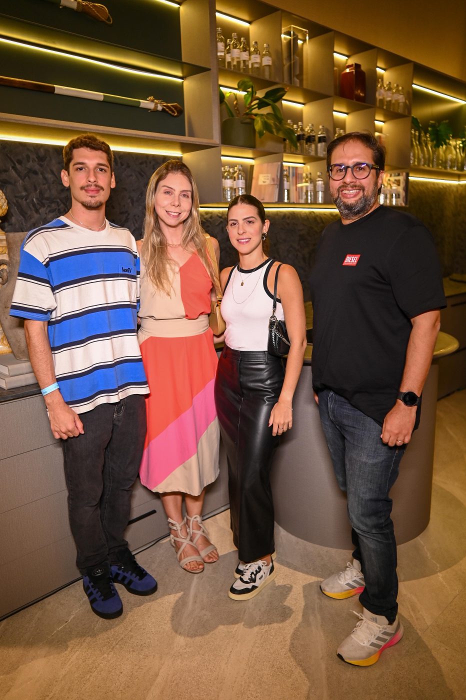 Leandro Barreto, Maria Fernanda Leite, Letícia Bittencourt e Adriano Guedes