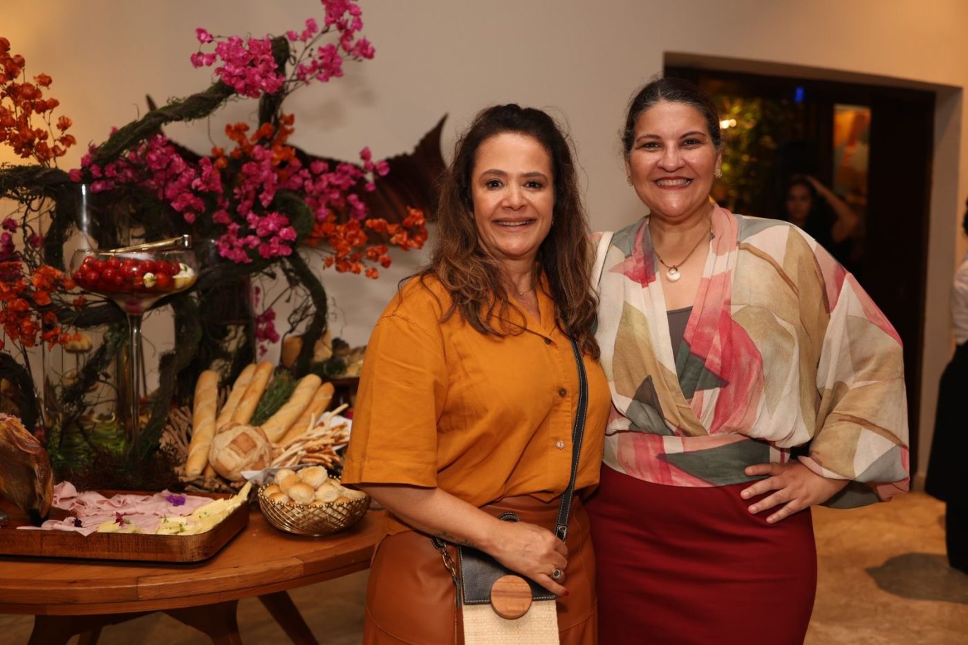 Magali Santana e Helaine Schindler