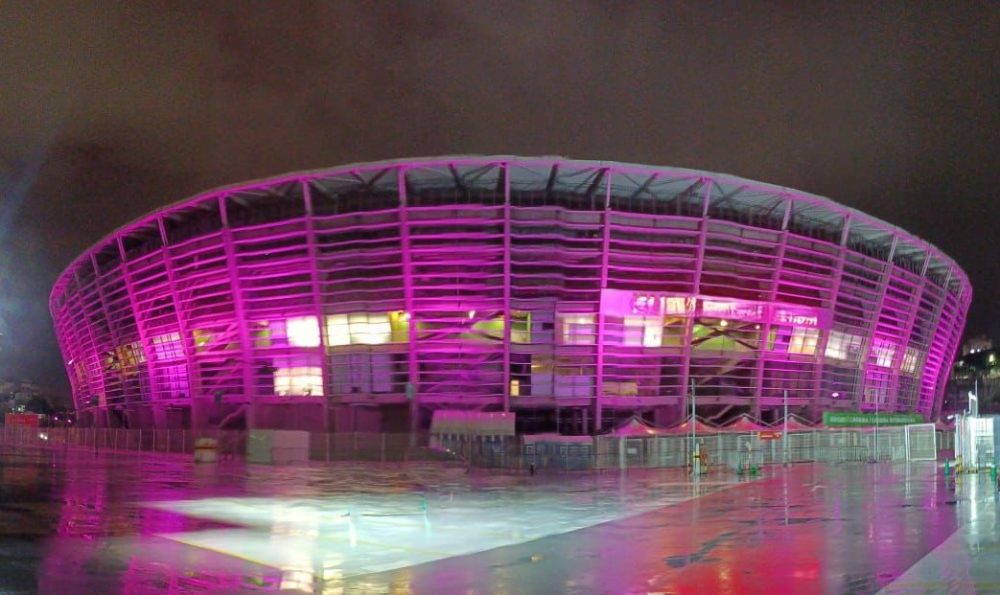 Arena Fonte Nova se ilumina em apoio à campanha do Outubro Rosa