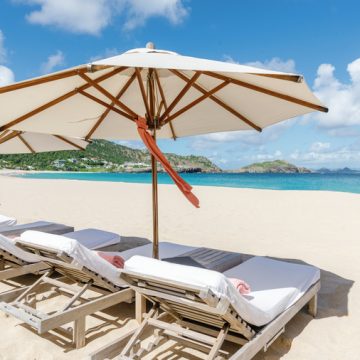 Cheval Blanc St-Barth completa 10 anos oferecendo uma experiência de luxo no Caribe; saiba mais