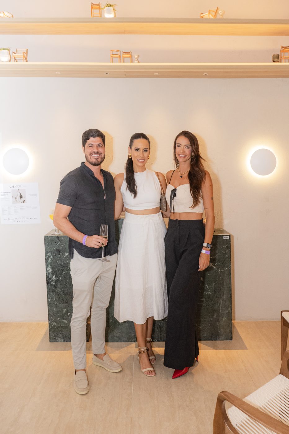 Geraldo Magela, Mariana Souza e Débora Saback