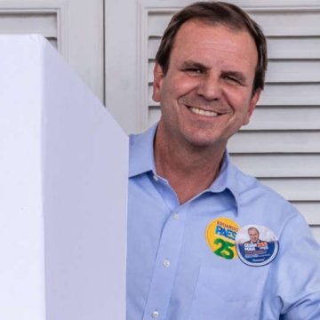 Eduardo Paes é reeleito prefeito do Rio de Janeiro em primeiro turno