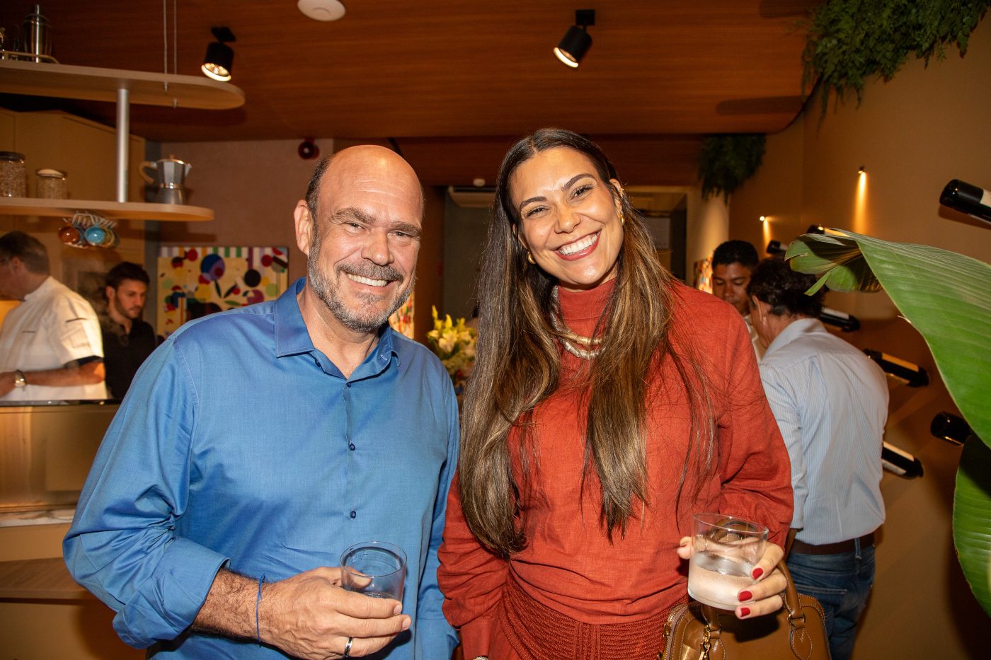 Lon Menezes e Rafaela Santana