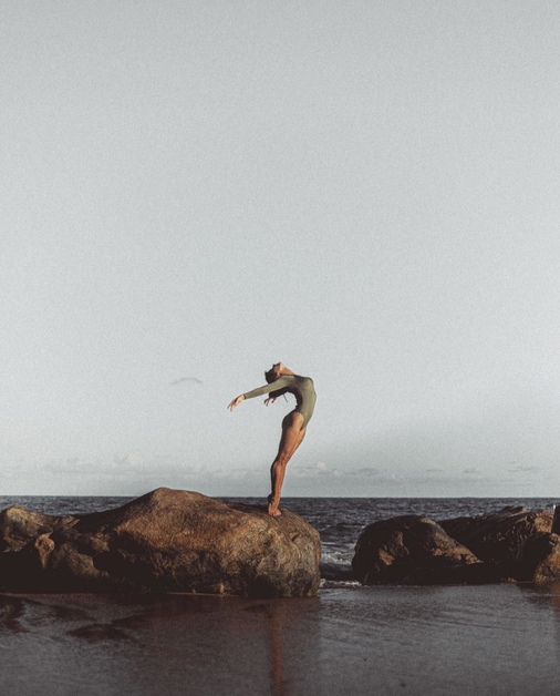 Blue Praia promove Yoga ao Amanhecer neste fim de semana