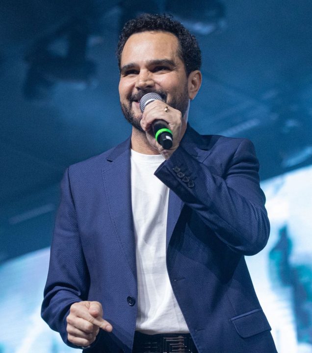Luciano Camargo fala sobre carreira no gospel: ‘É uma missão’