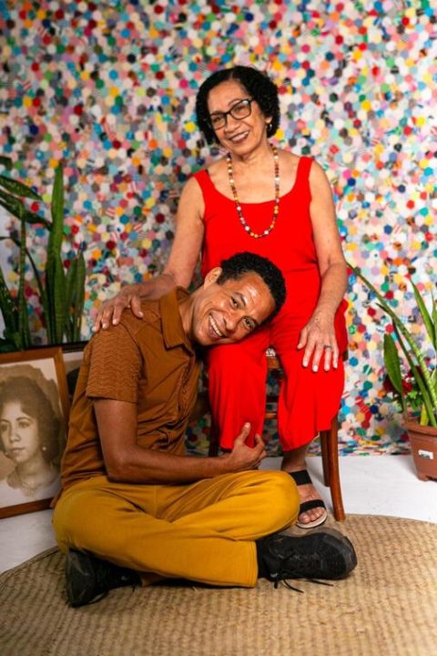 Em Salvador, ator baiano Fábio Vidal estreia projeto inédito de teatro com a mãe: “Muito afeto e reencontro”