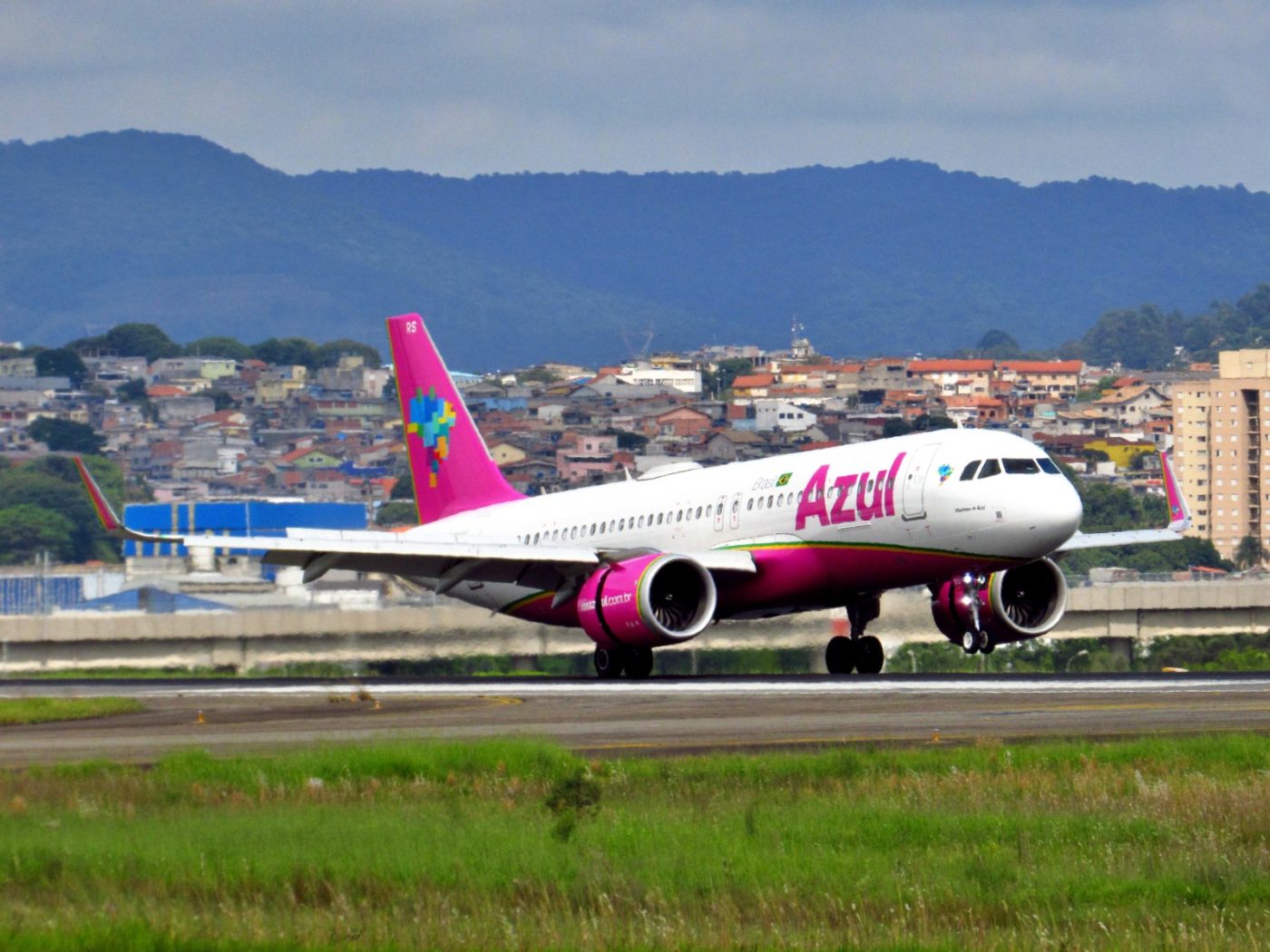 Azul anuncia rota entre Guarulhos e Ilhéus para alta temporada de verão