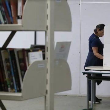 Domingo de eleições: três candidatos são conduzidos a delegacias