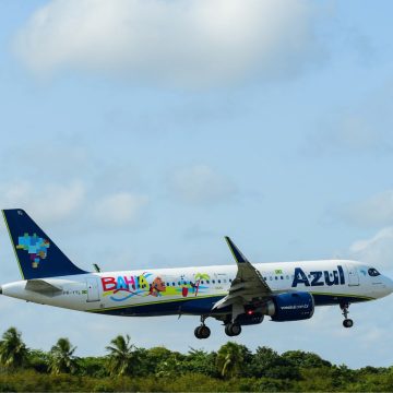 Frota aérea da Azul terá aumento de 24% para atender cidades baianas na alta estação