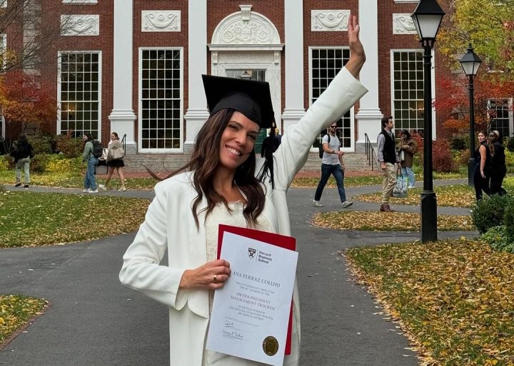 Empresária baiana Ana Coelho se forma em curso de líderes em Harvard: ‘Grata por ter vivido essa experiência’