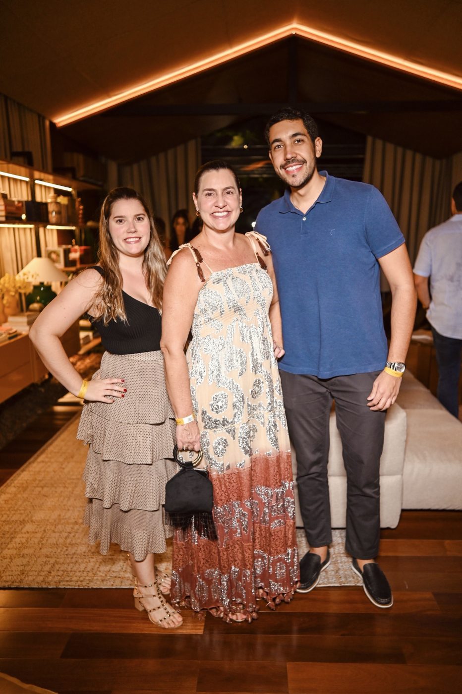 Júlia, Alessandra Pessoa e Rodrigo Martins