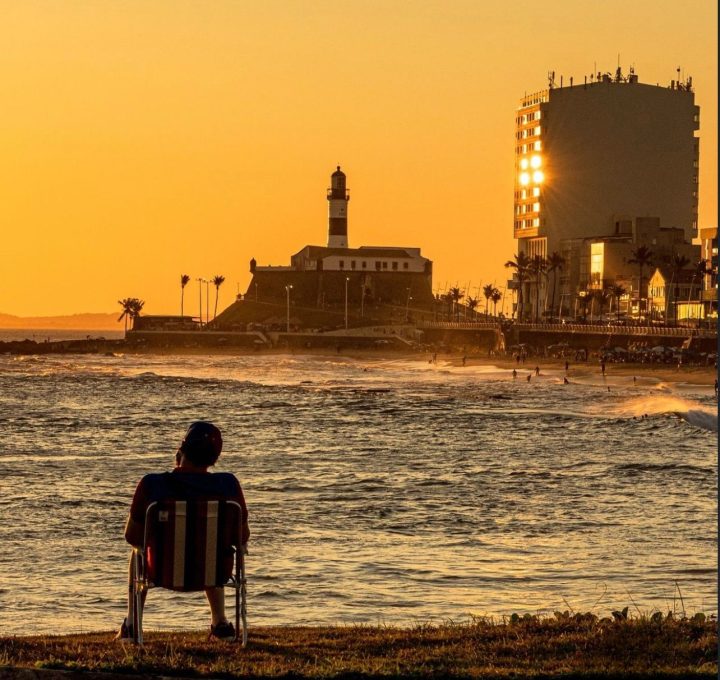 Com temperatura de 34°C, Salvador tem prévia de como será o verão