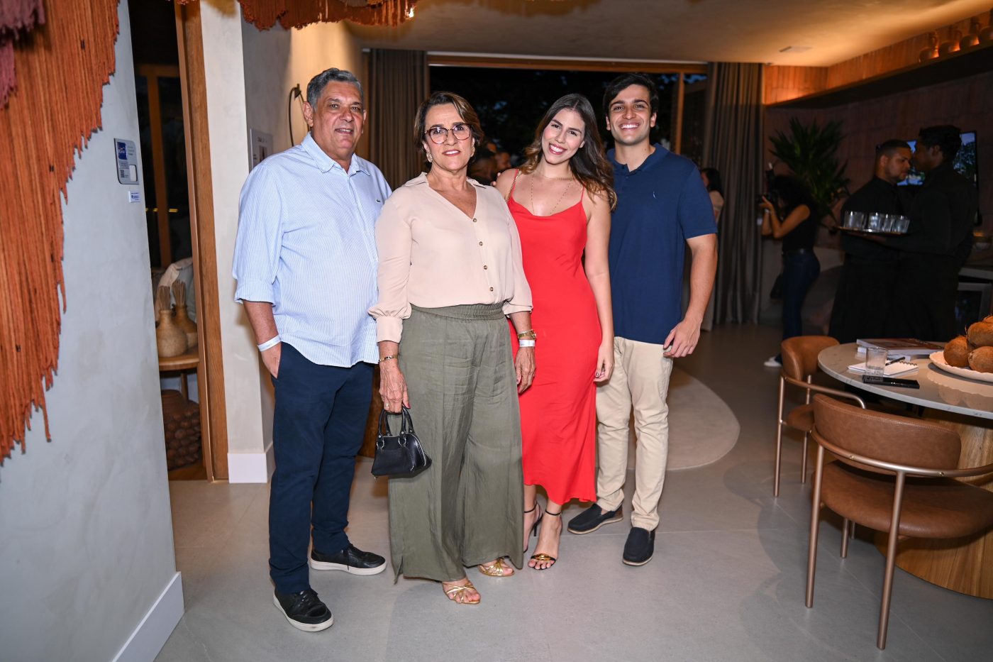 Guilherme Costa, Ivone Souza, Laura Fonseca e Eliezer Varjão