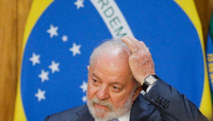 Lula faz exames em Brasília e apresenta quadro estável