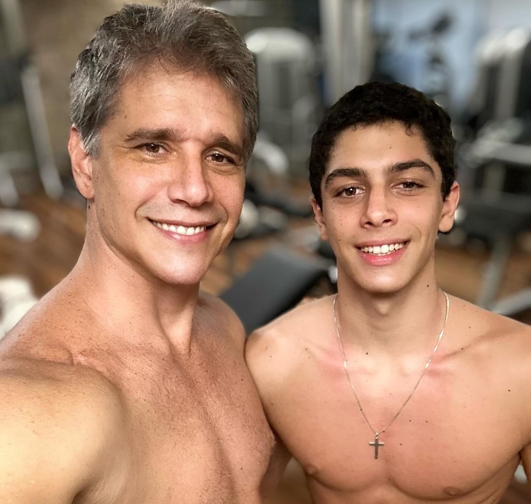 Márcio Garcia mostra treino com filho de 15 anos: ‘Tempo de qualidade’