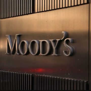 Agência Moody’s eleva nota de crédito do Brasil e país fica a um passo de grau de investimento