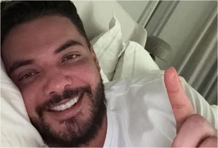 Wesley Safadão recebe alta após cirurgia na coluna e tranquiliza o público: “Recuperação está boa”