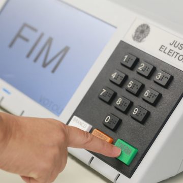 Pode votar de bermuda? Confira o que pode ou não usar no dia das eleições