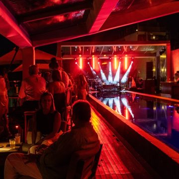 Fasano Salvador abre sua temporada de Verão com festa em rooftop; veja quem passou por lá