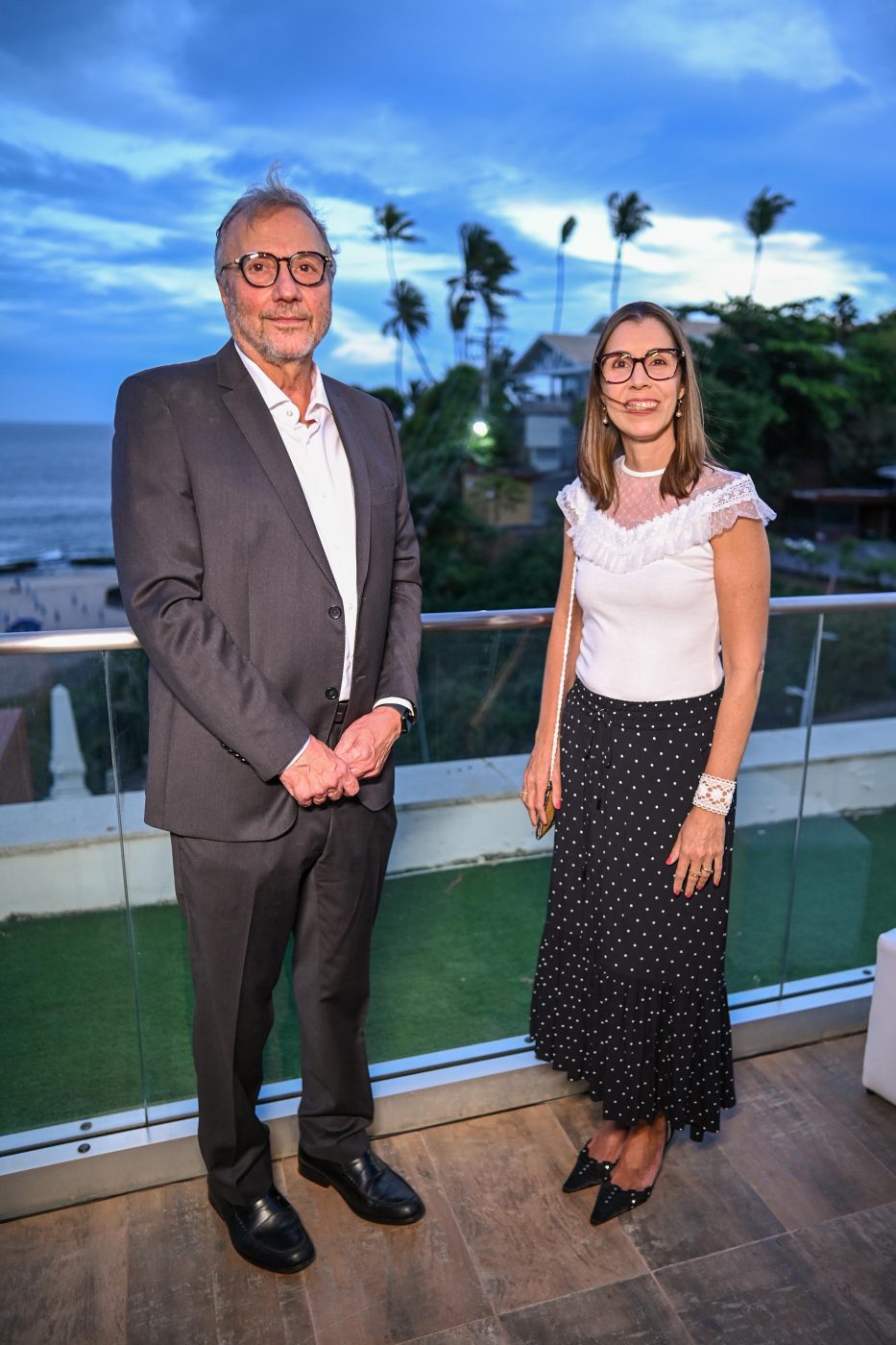 Roberto Azoubel e Priscila Mendes