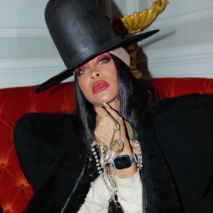 AFROPUNK International Attraction, Erykah Badu Sends Message to Bahian Fans: 'I'm Coming to You'