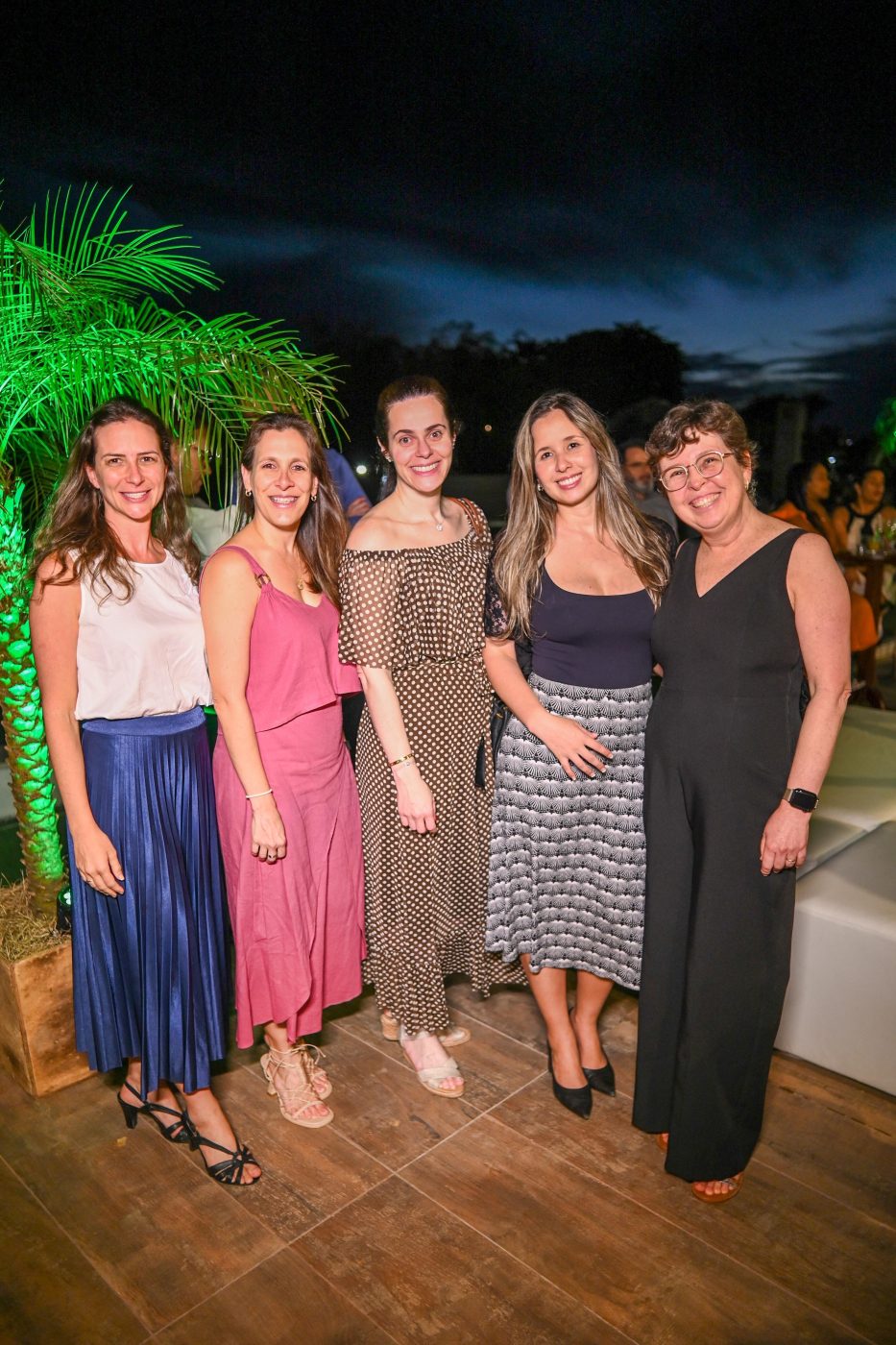 Isadora Badaró, Laura Fernandes, Adriana Maltez, Débora Gaudencio e Virgínia Freitas