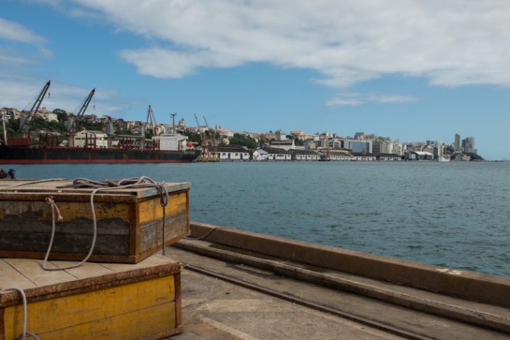 Filme sobre o Porto de Salvador chega aos cinemas em dezembro; confira o trailer