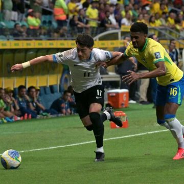 Eliminatórias da Copa: Seleção brasileira empata com o Uruguai em partida na capital baiana