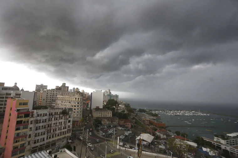 Bahia and 12 other states are on alert for heavy rain starting this Friday (8)