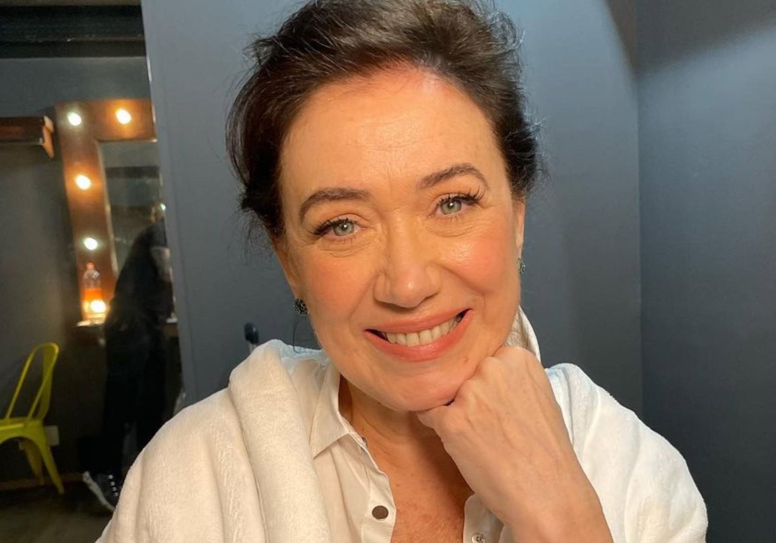 Aos 69 anos, Lilia Cabral transforma sua mansão no Rio em aconchego onde cria suas personagens