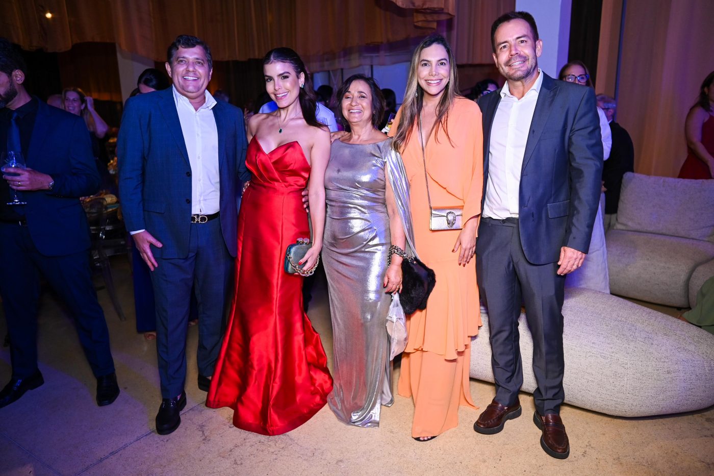 Luciano Oliveira, Júlia Leal, Dora Oliveira, Ceci Rocha e Rodrigo Palhares