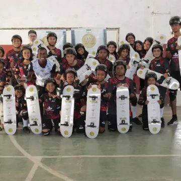 Ex-catador de latinhas vira referência no skate em Lauro de Freitas: ‘esperança de mundo melhor’