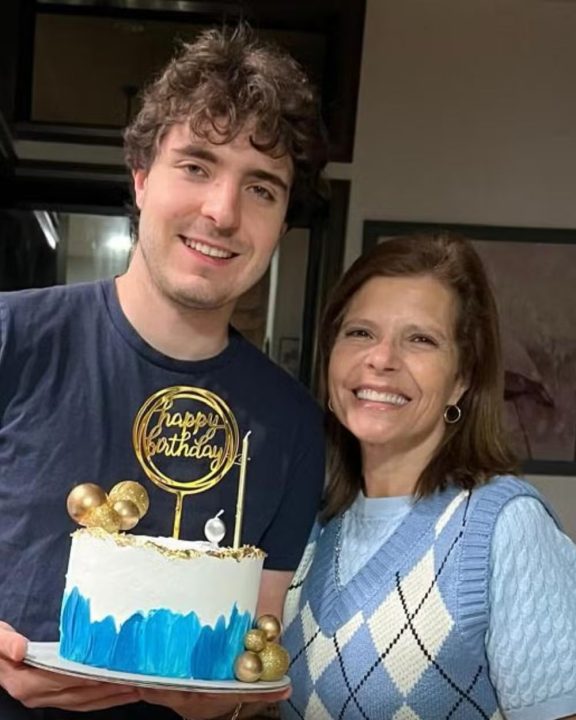 Após renunciar herança, Rose Miriam celebra aniversário de primogênito de Gugu