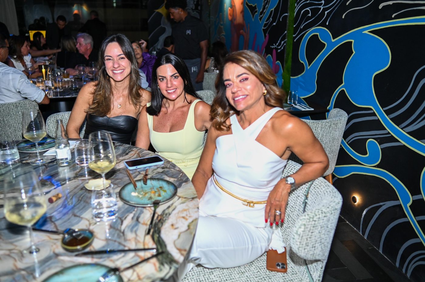 Claudia Galvão, Daniela Lopes e Roberta Coelho