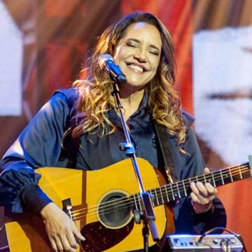 Ana Carolina anuncia show na Concha Acústica, em Salvador