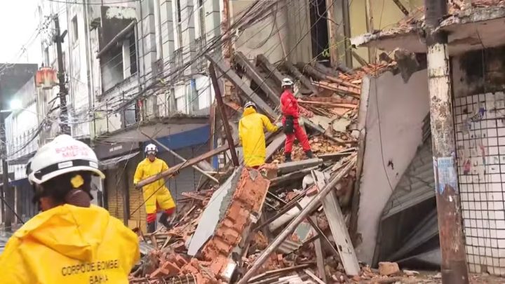 Caos em Salvador: mais de 100 ocorrências são registradas pela Codesal por causa das chuvas