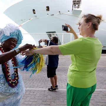 Nova temporada de cruzeiros é aberta em Salvador com rotas para Morro de São Paulo, Itacaré, Trancoso e Abrolhos; veja detalhes