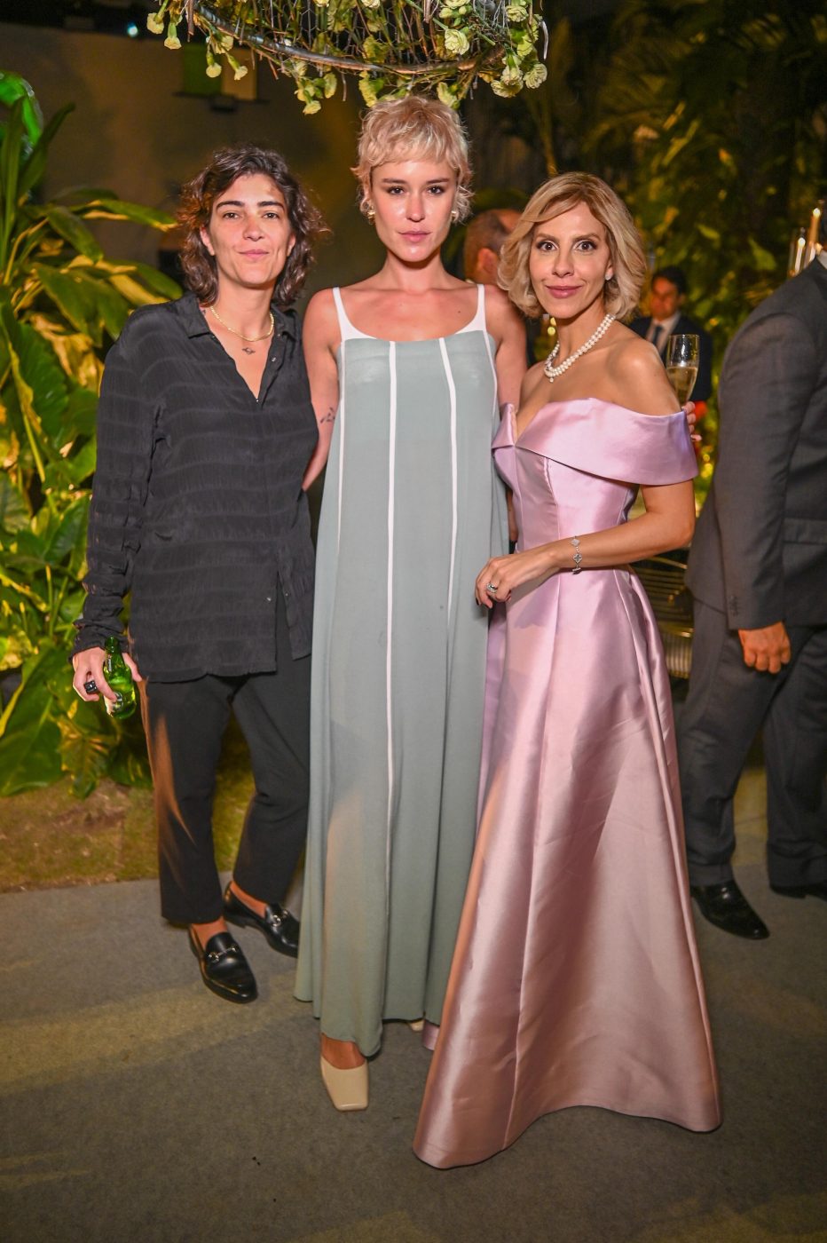 Carol Catão, Laura Miranda e Fernanda Portieri