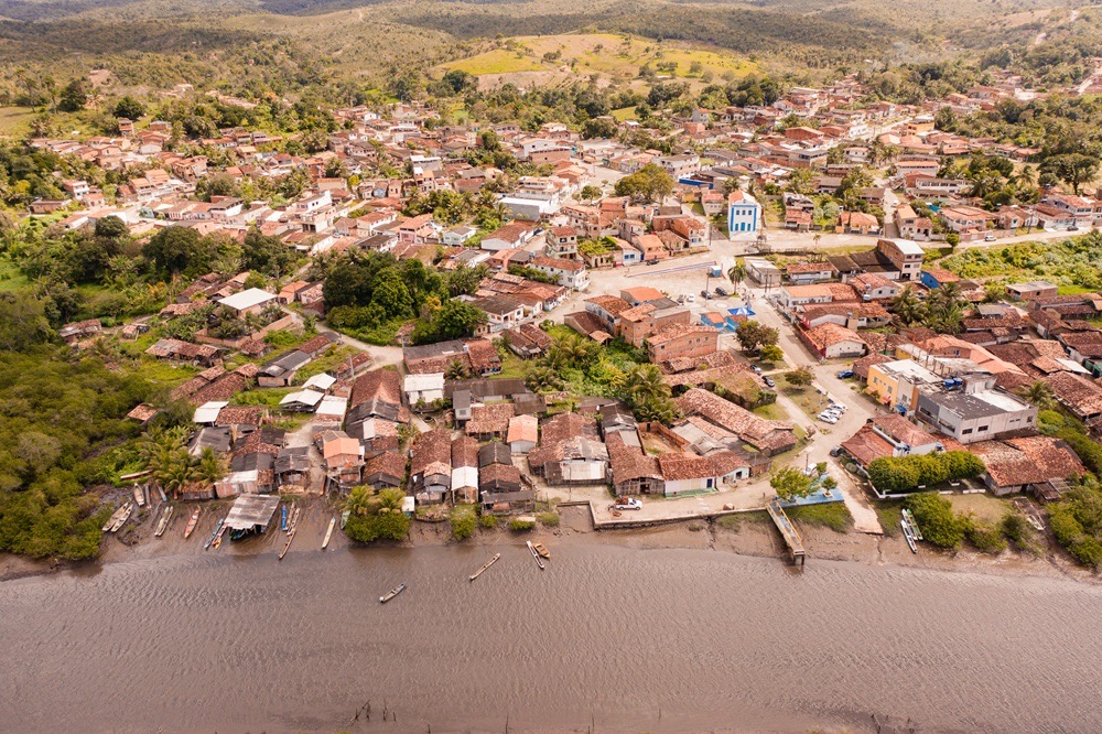 Vilarejo do Recôncavo baiano sedia festival de cerâmica com artesanato, gastronomia e shows em novembro; confira a programação