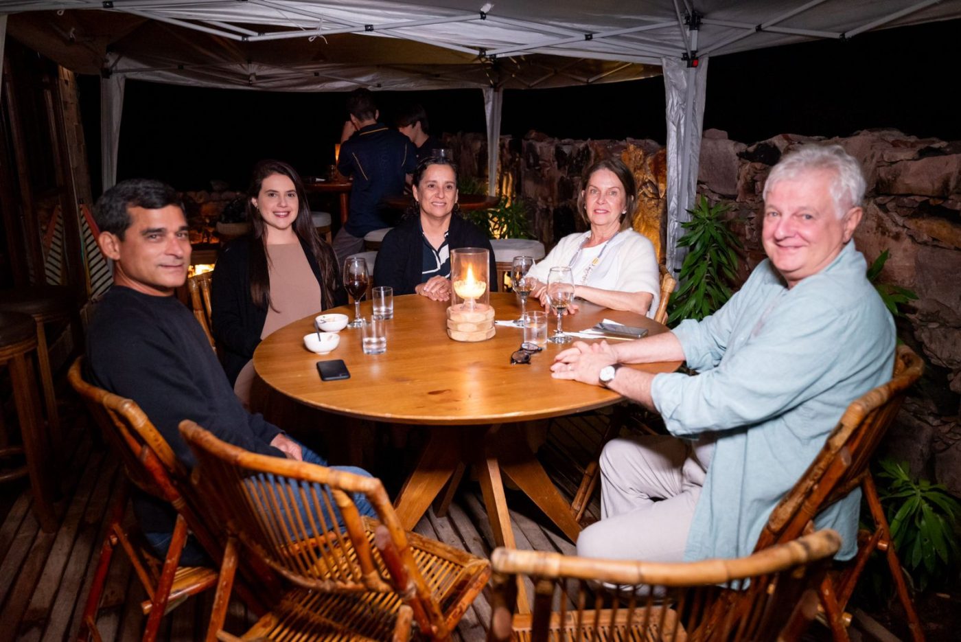 Ricardo Neves, Ana Tereza Bahia, Thaís Calasans, Bruna Serrano e Cláudio Calasans