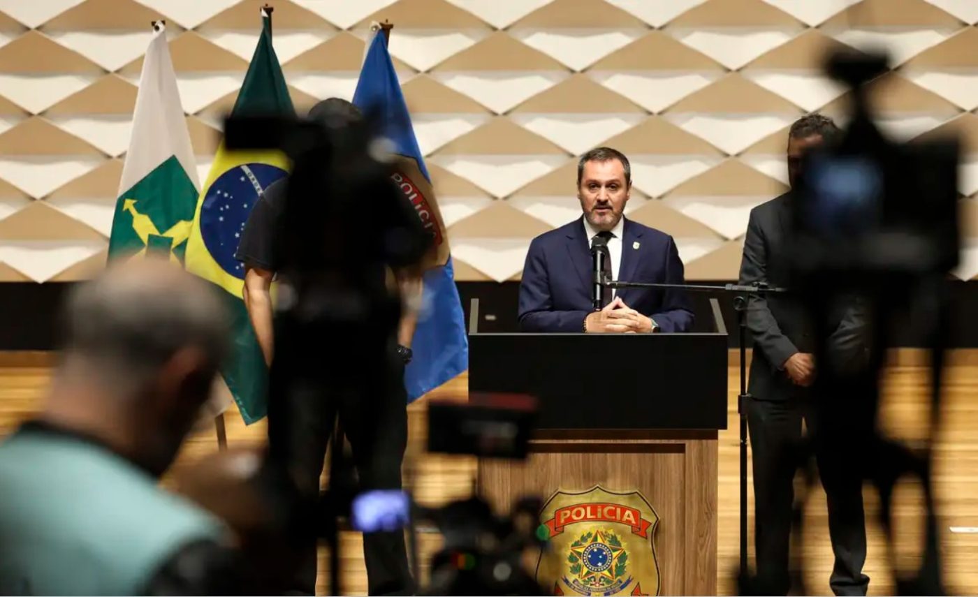 Polícia Federal investiga explosões em Brasília como ato terrorista